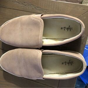 Style and Co flats